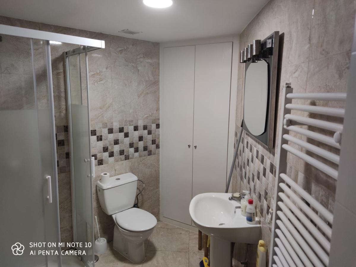 Habitacion Ap Мадрид Екстер'єр фото
